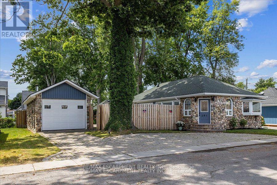 381 MAPLEWOOD AVENUE Property Photo 1