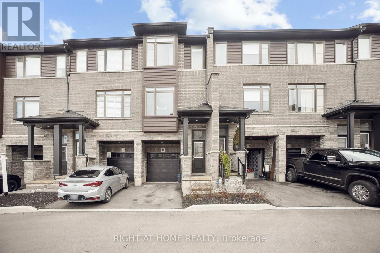 5000 Connor Dr Property Photo