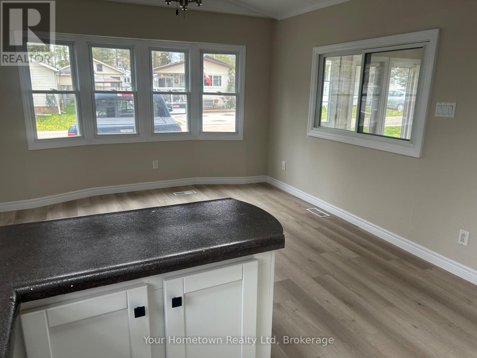 483 Spruce Street Property Photo 16