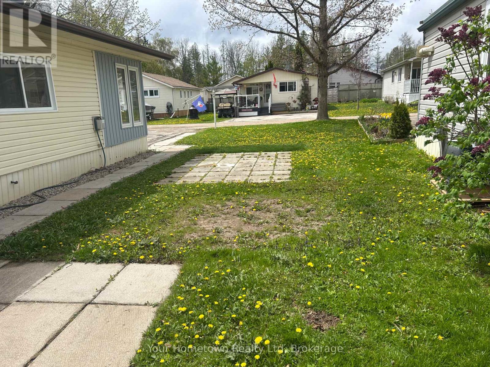 483 Spruce Street Property Photo 18