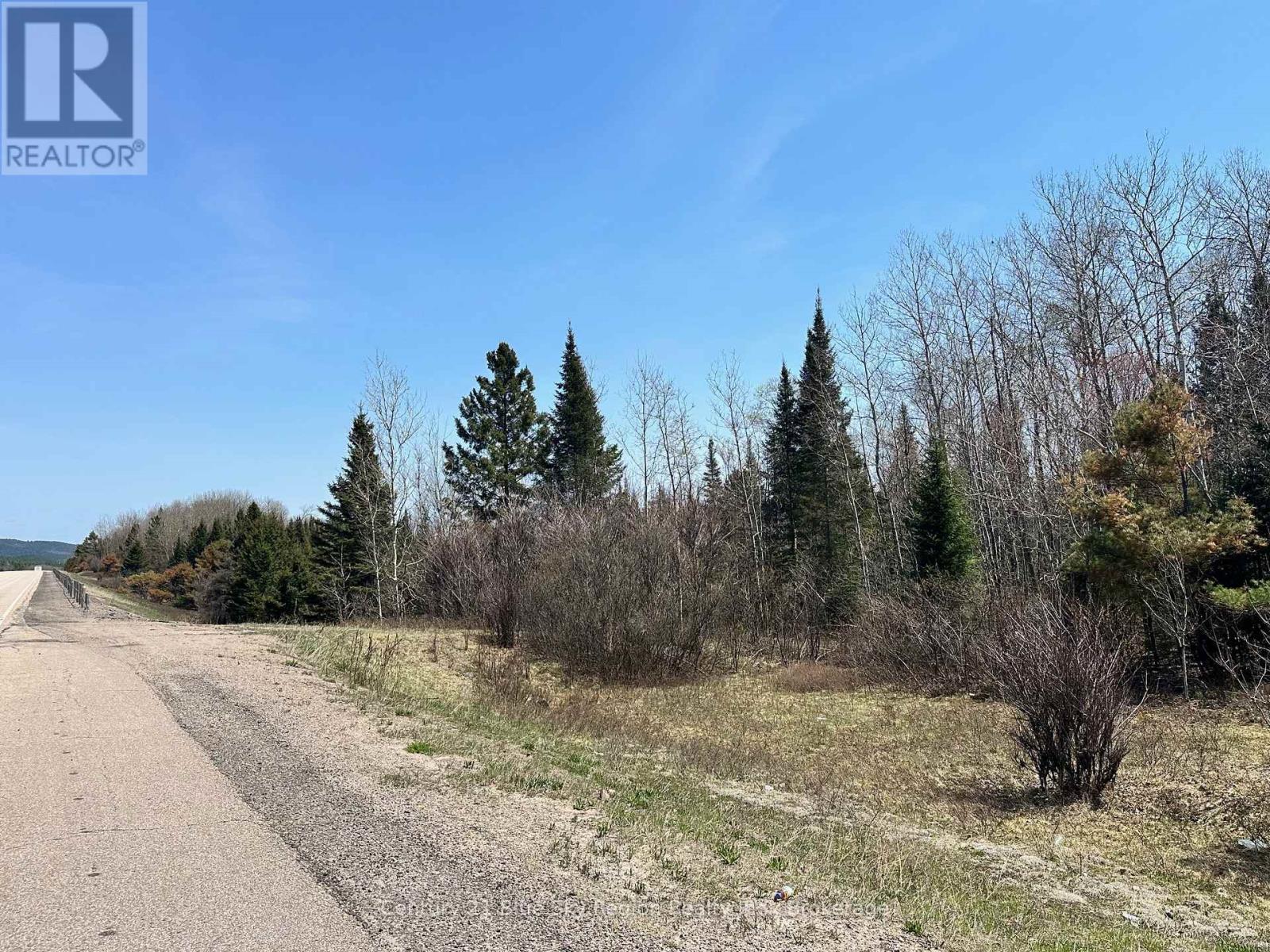 20 Highway 17 Property Photo 1