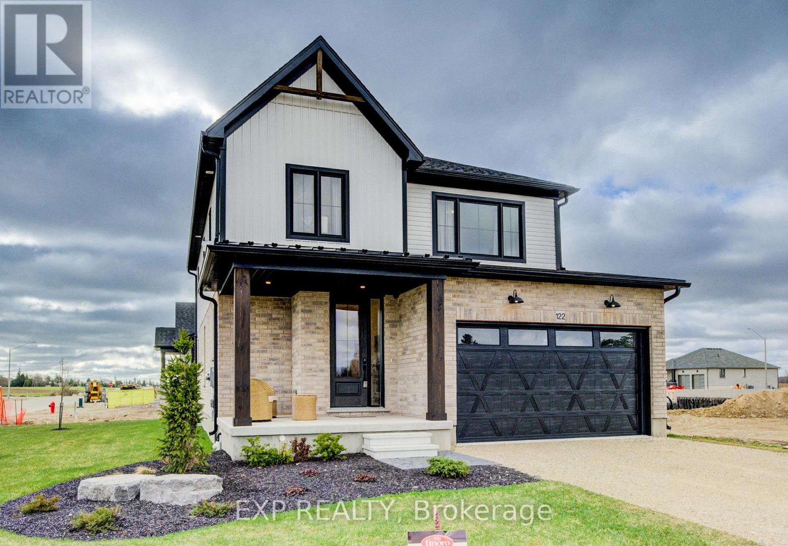 109 THACKERAY WAY Property Photo 1