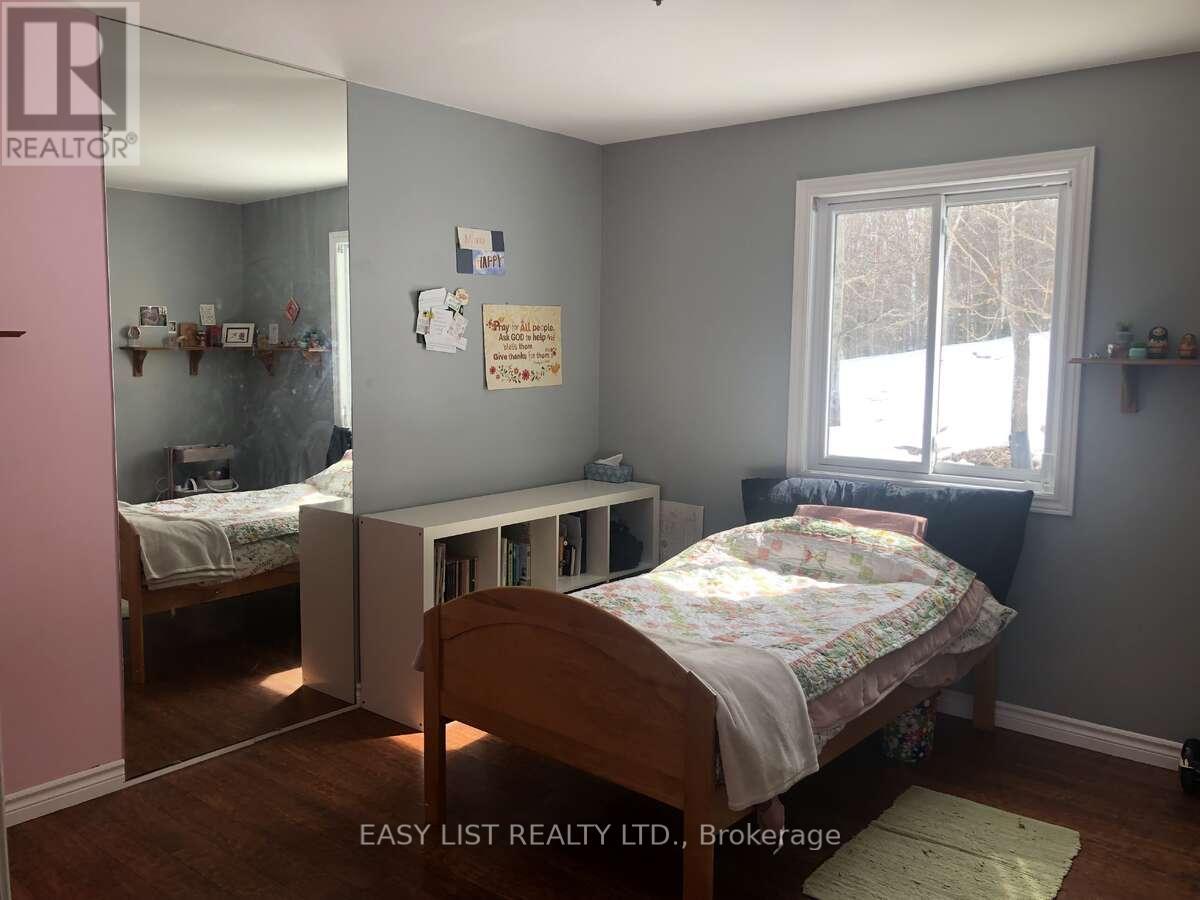535 Perrier Road Property Photo 17
