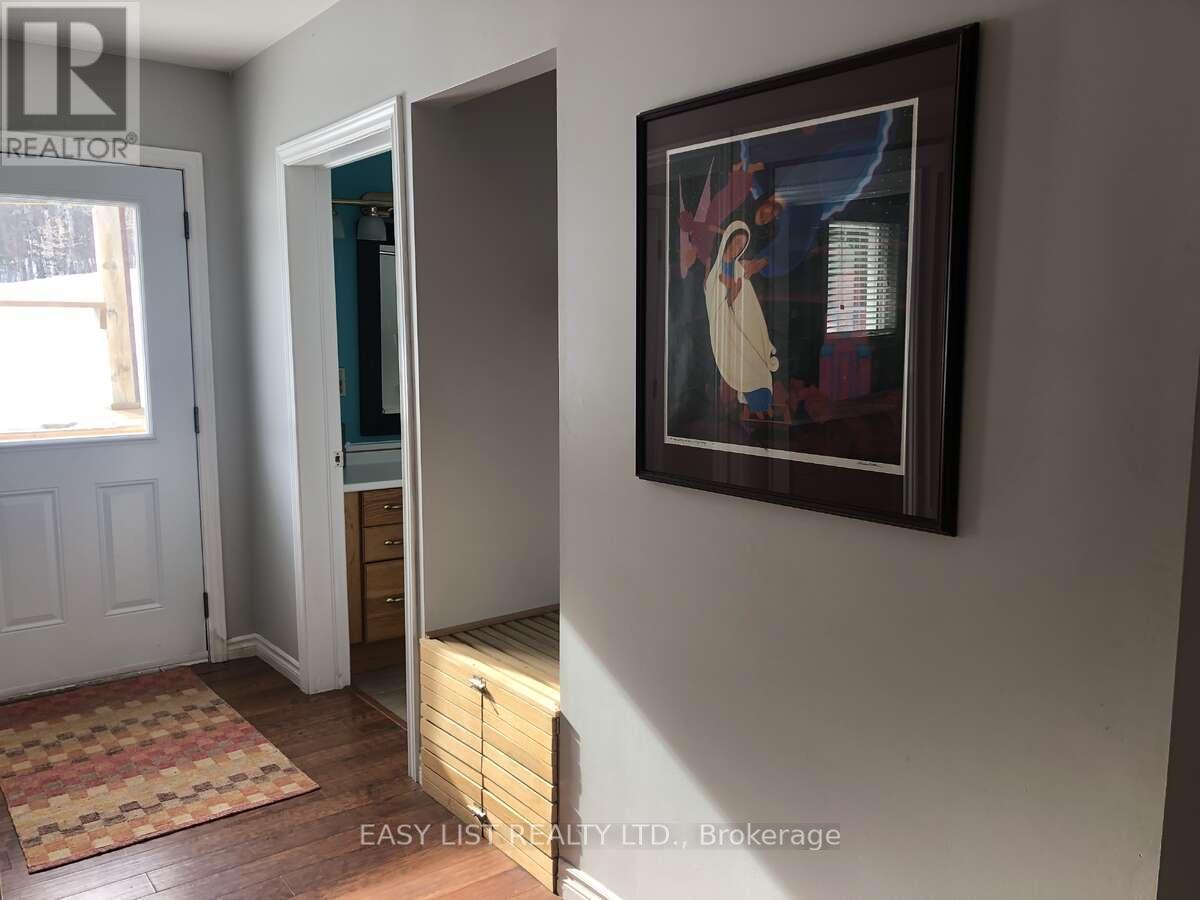 535 Perrier Road Property Photo 32
