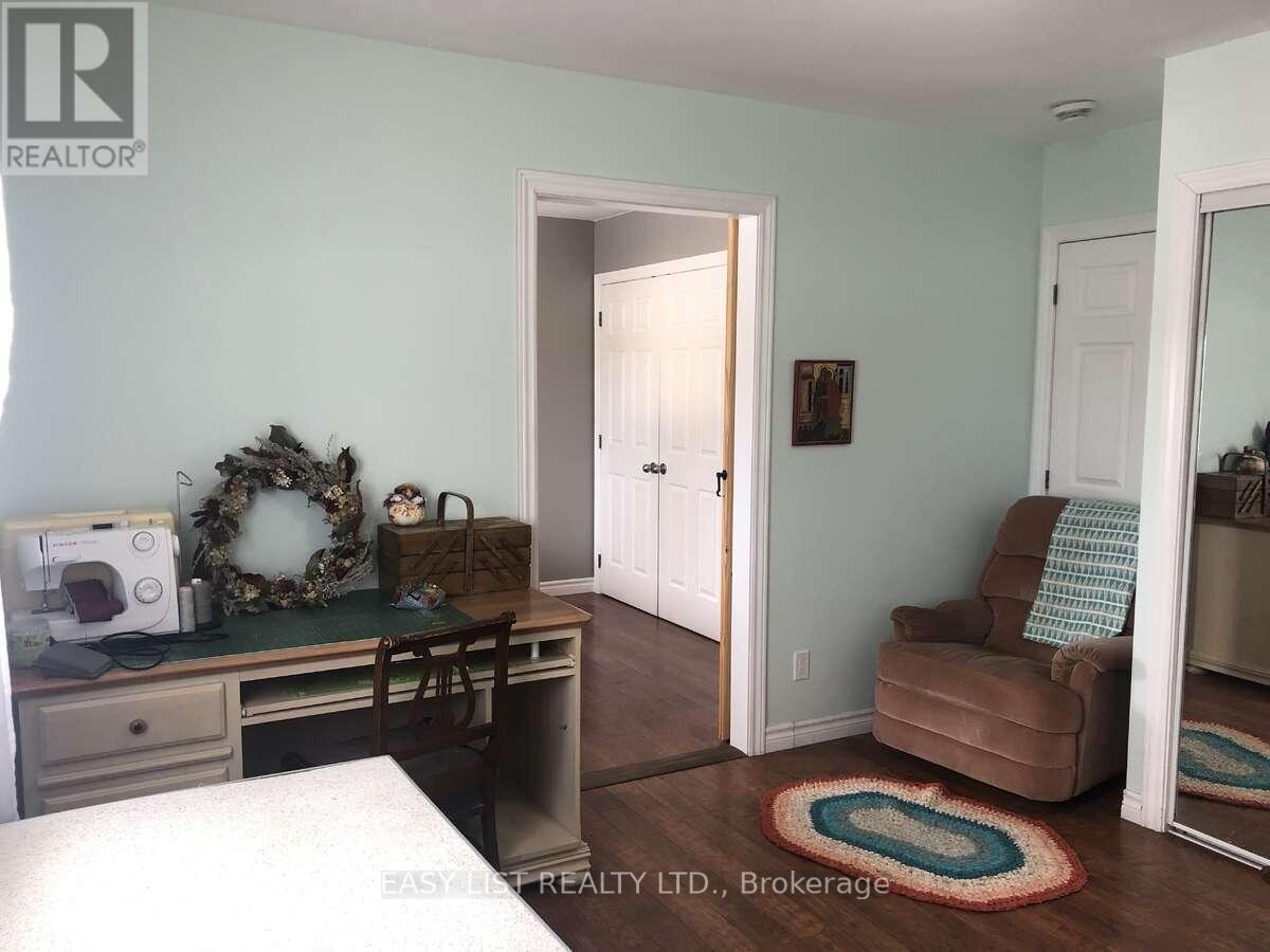 535 Perrier Road Property Photo 39