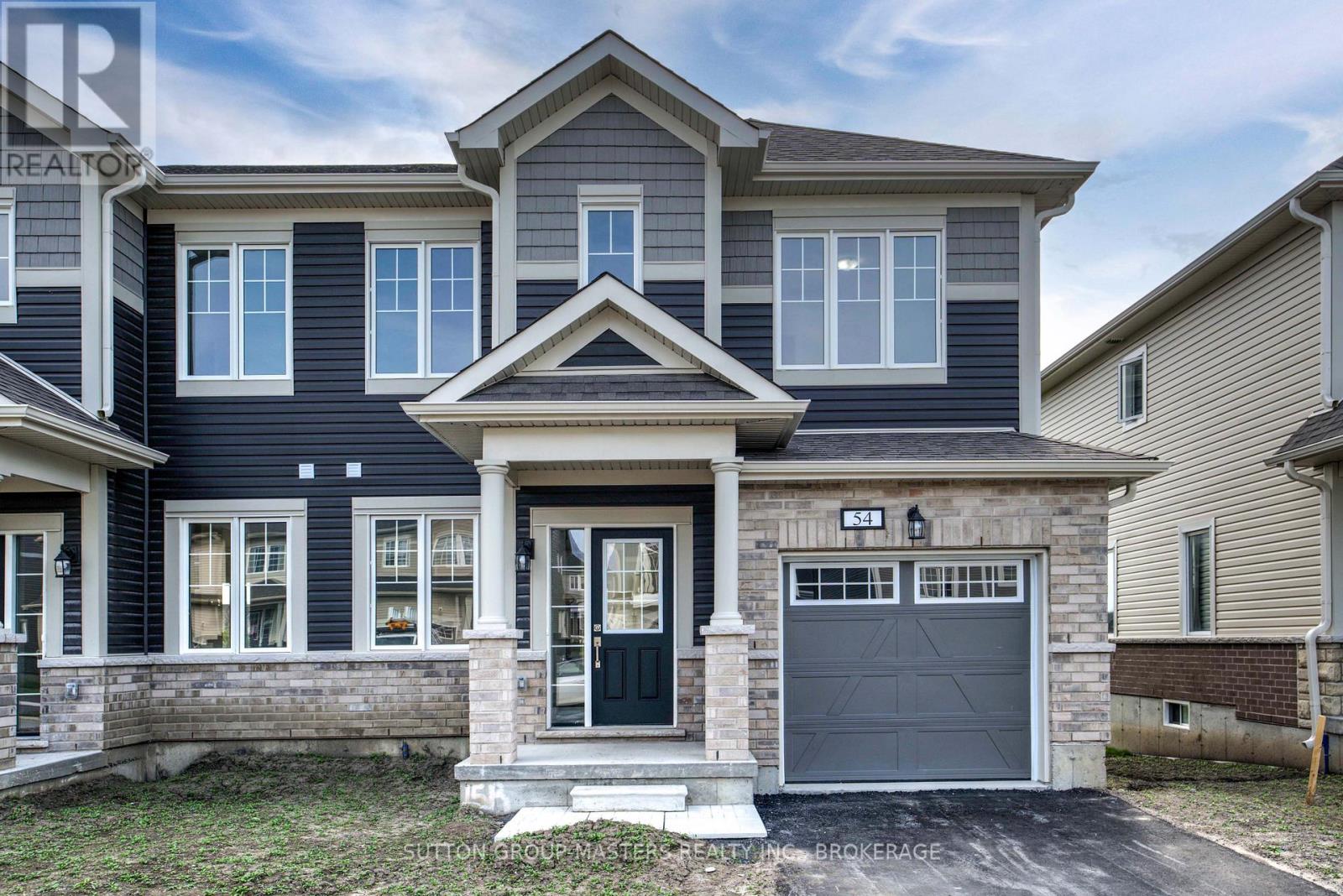 54 GOLF LINKS DRIVE