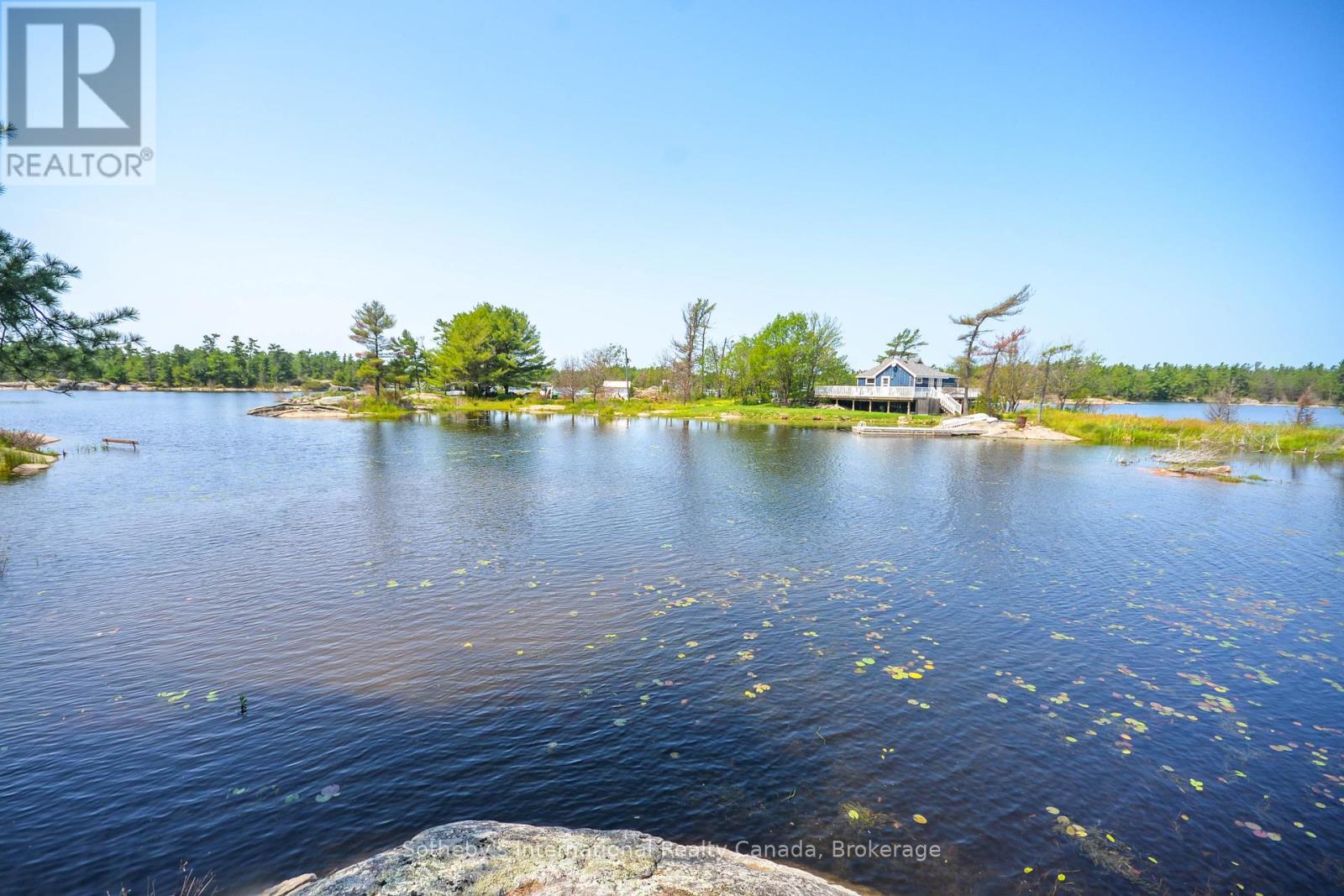 4648 Is 2190 Georgian Bay Property Photo 3