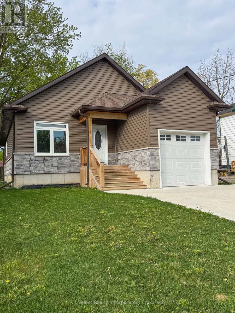 52 Queen Street Property Photo 1