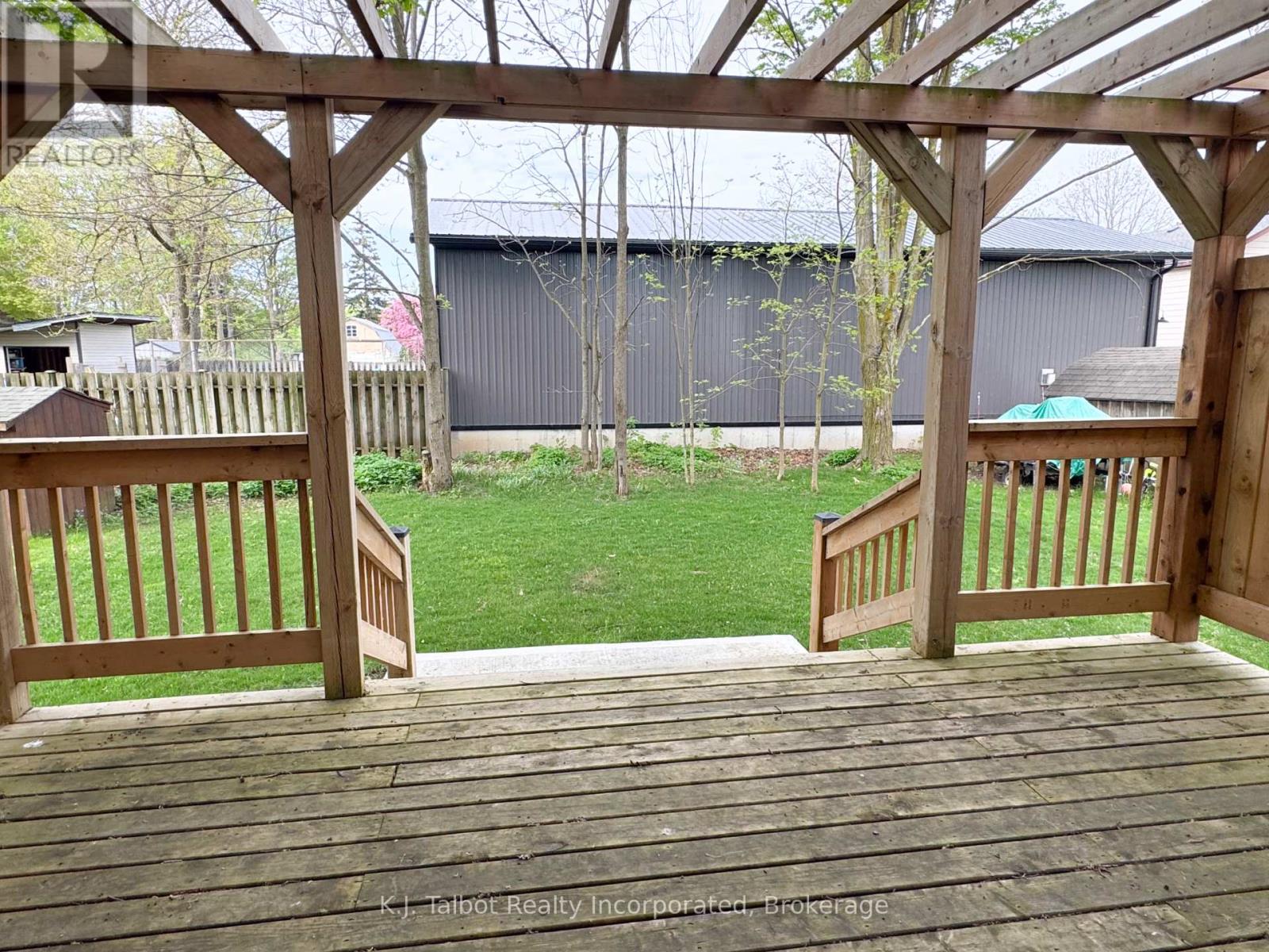 52 Queen Street Property Photo 16