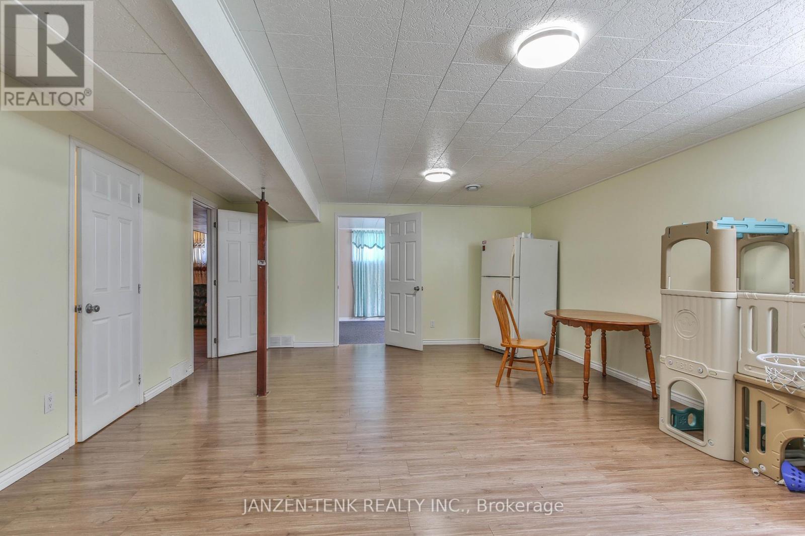 6770 Plank Road Property Photo 28
