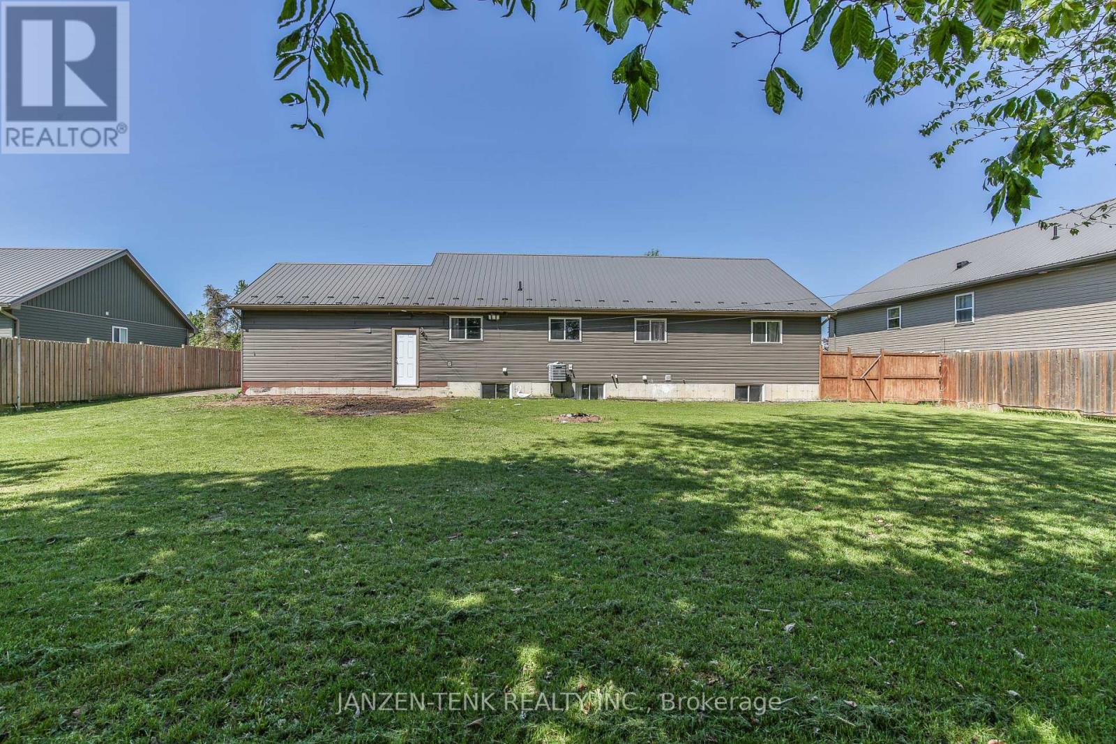 6770 Plank Road Property Photo 40
