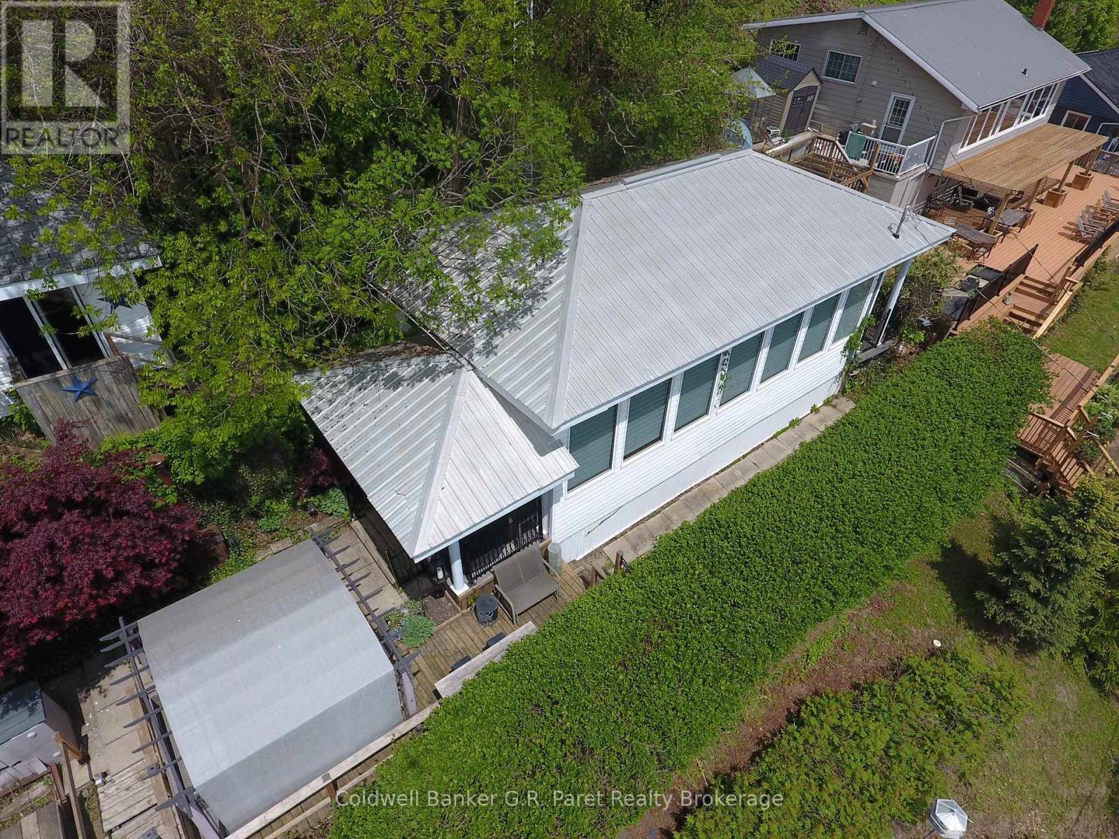61 Bluewater Avenue Property Photo 2