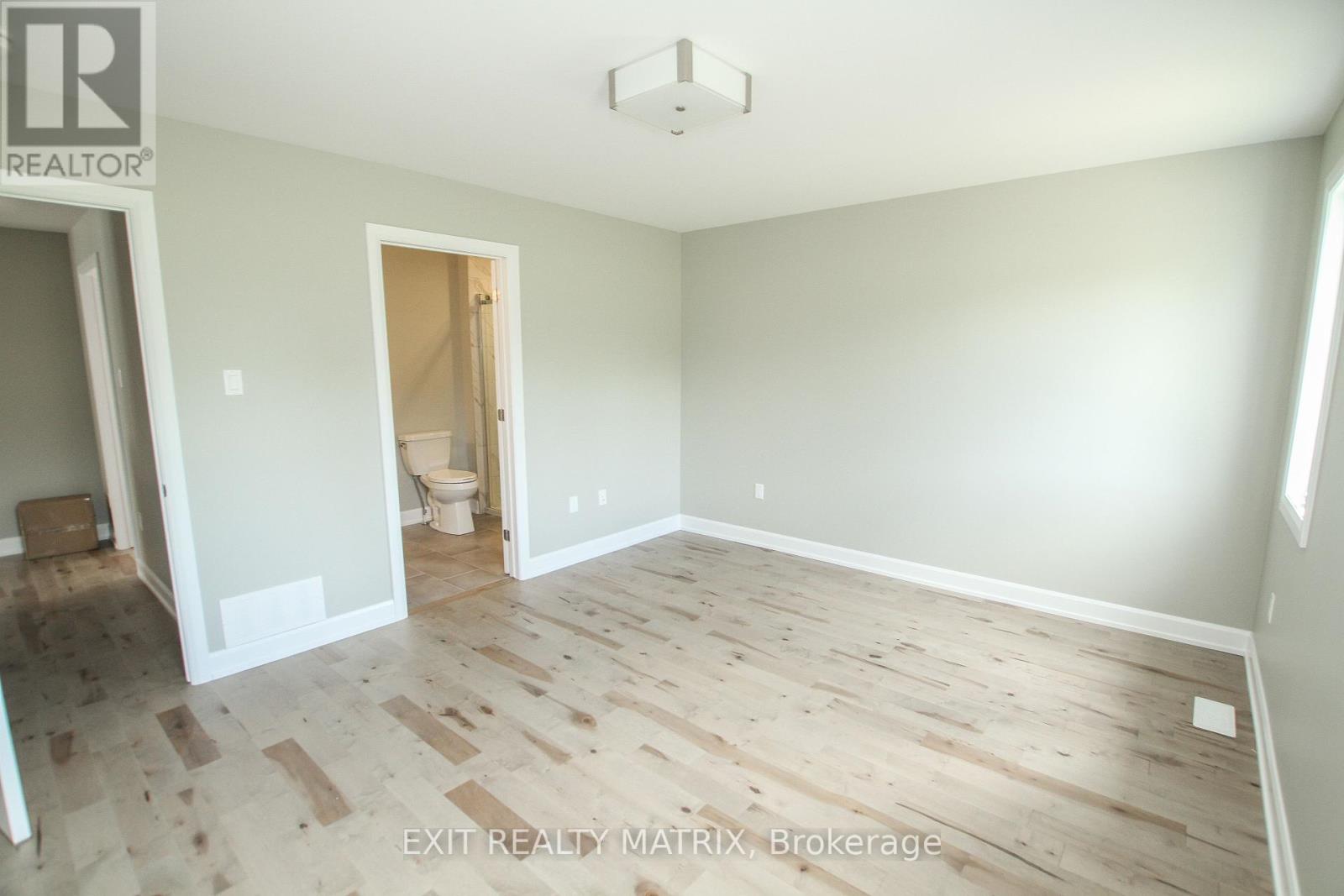 1401 Caroline Court Property Photo 14
