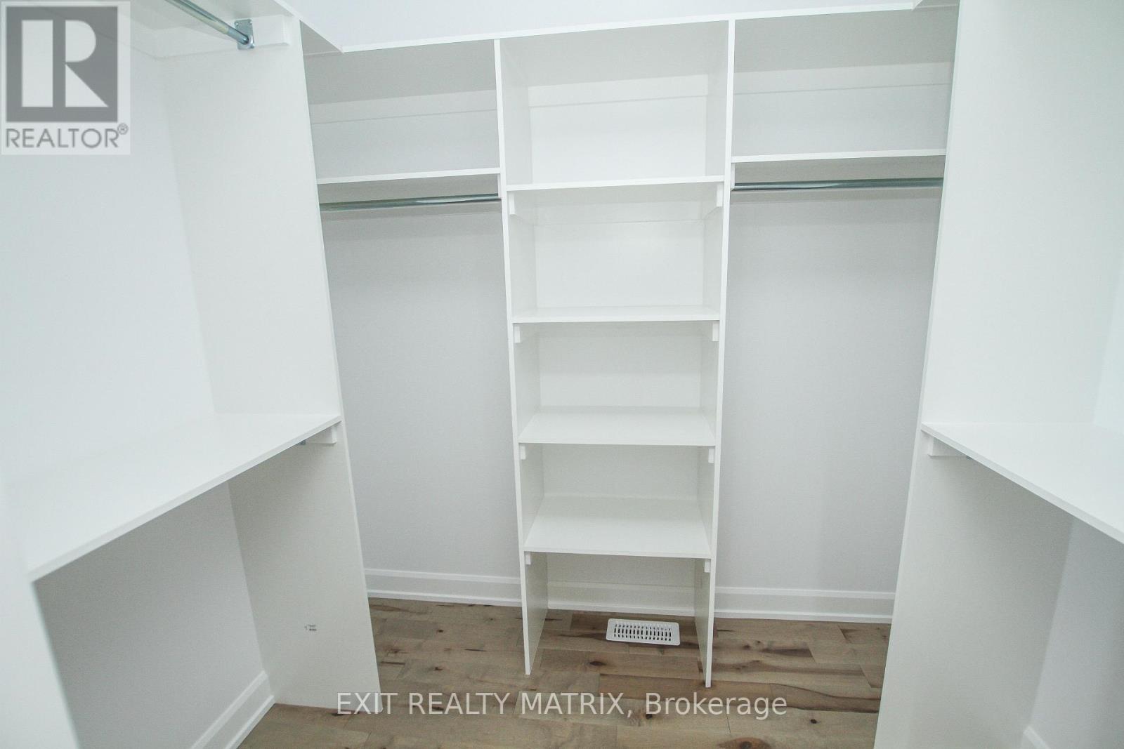 1401 Caroline Court Property Photo 16