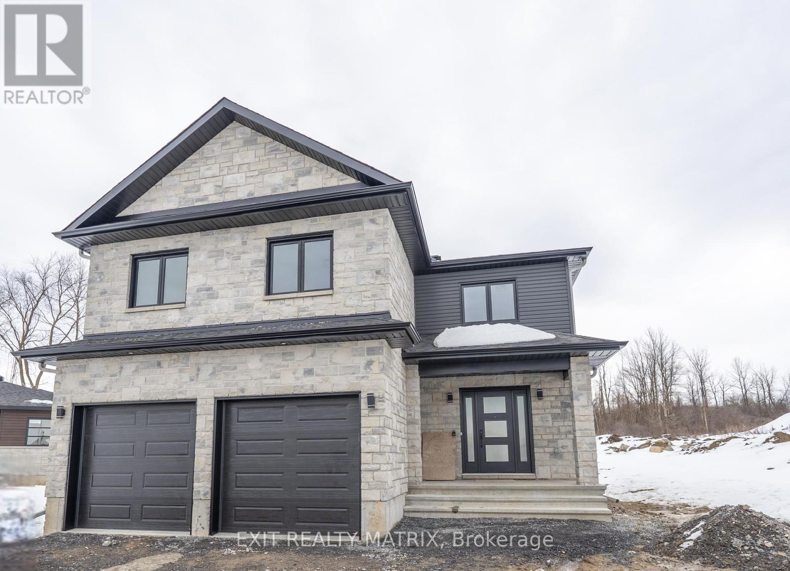 1409 CAROLINE COURT Property Photo 1