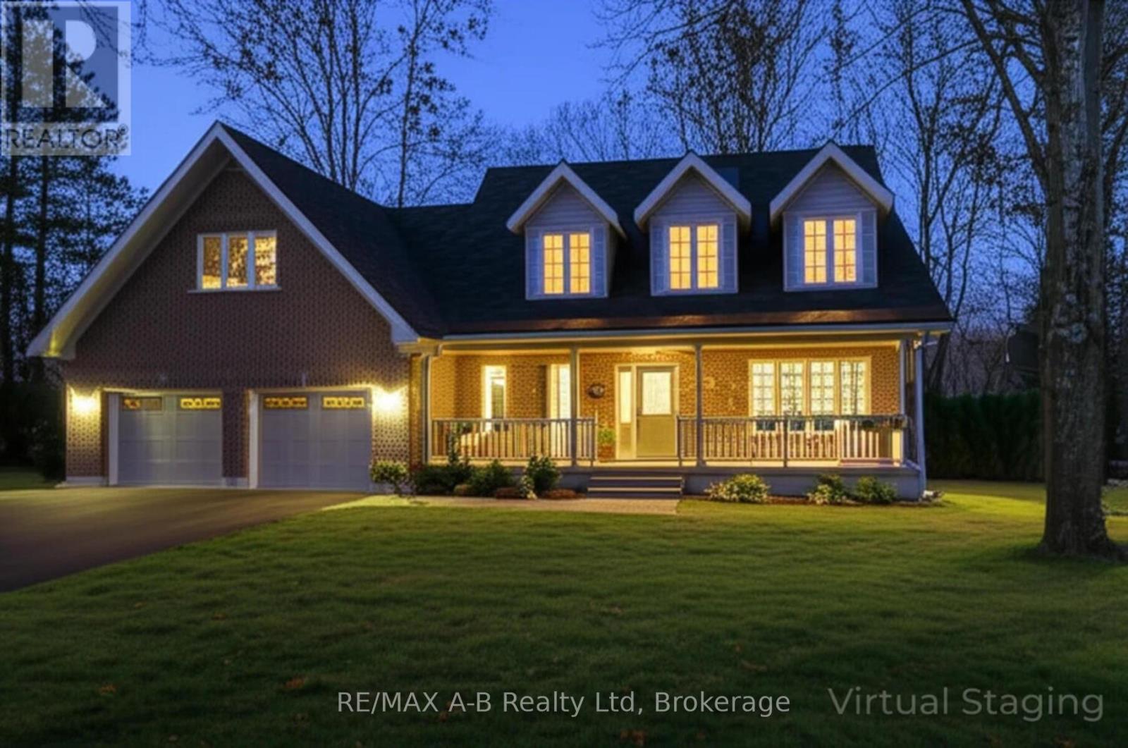 138 Huron Road Property Photo 1