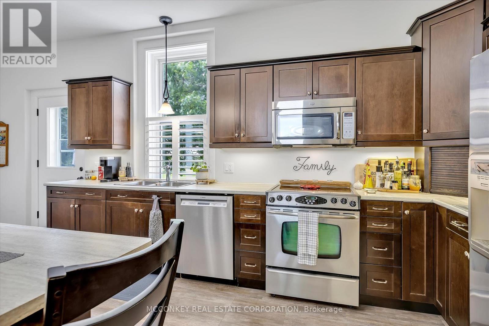 1878 Keene Road Property Photo 10