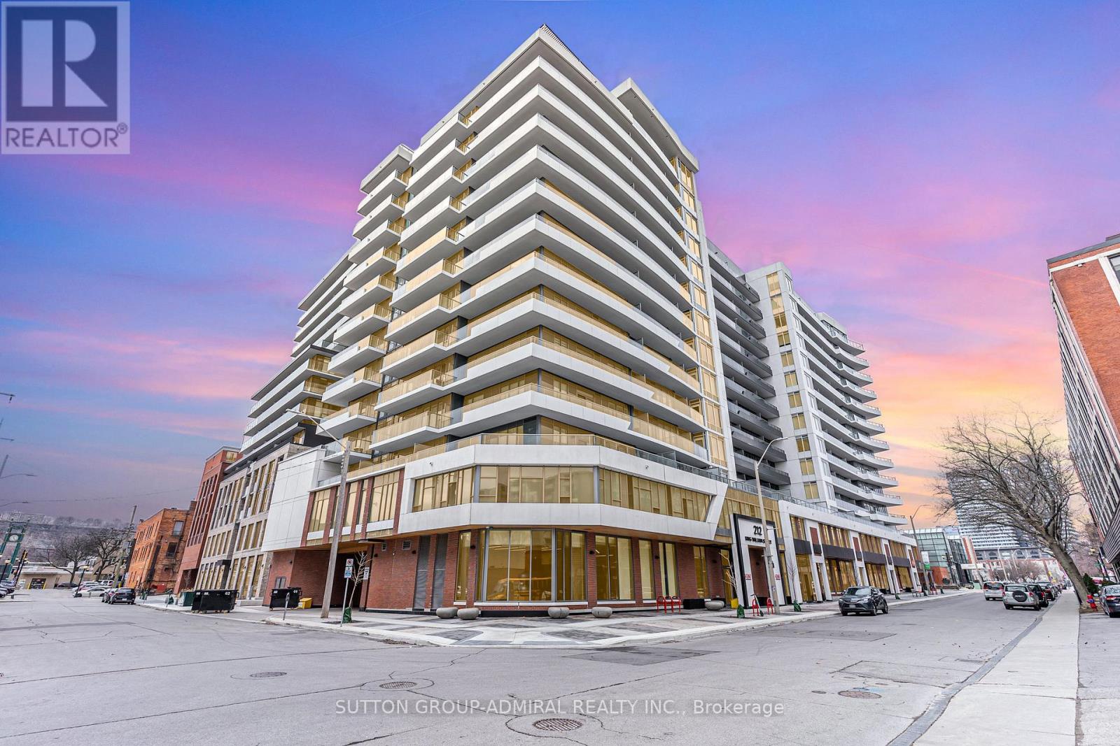 618 - 212 King William Street Property Photo 1