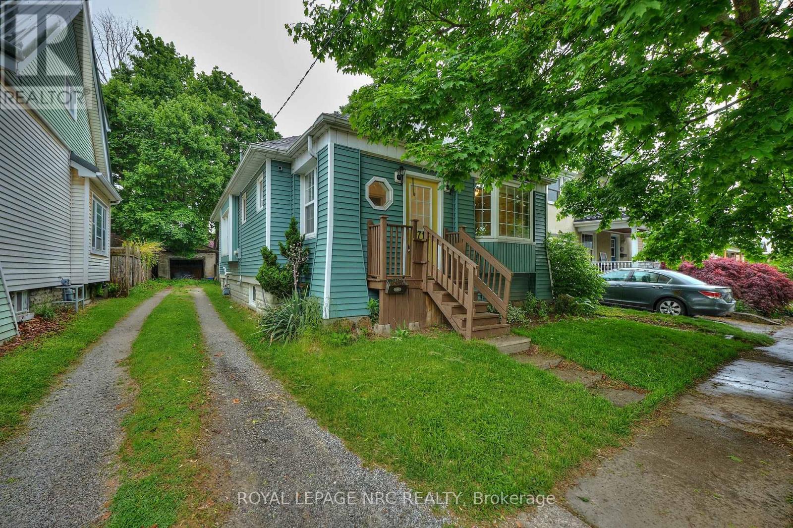 71 Dufferin Street Property Photo 3