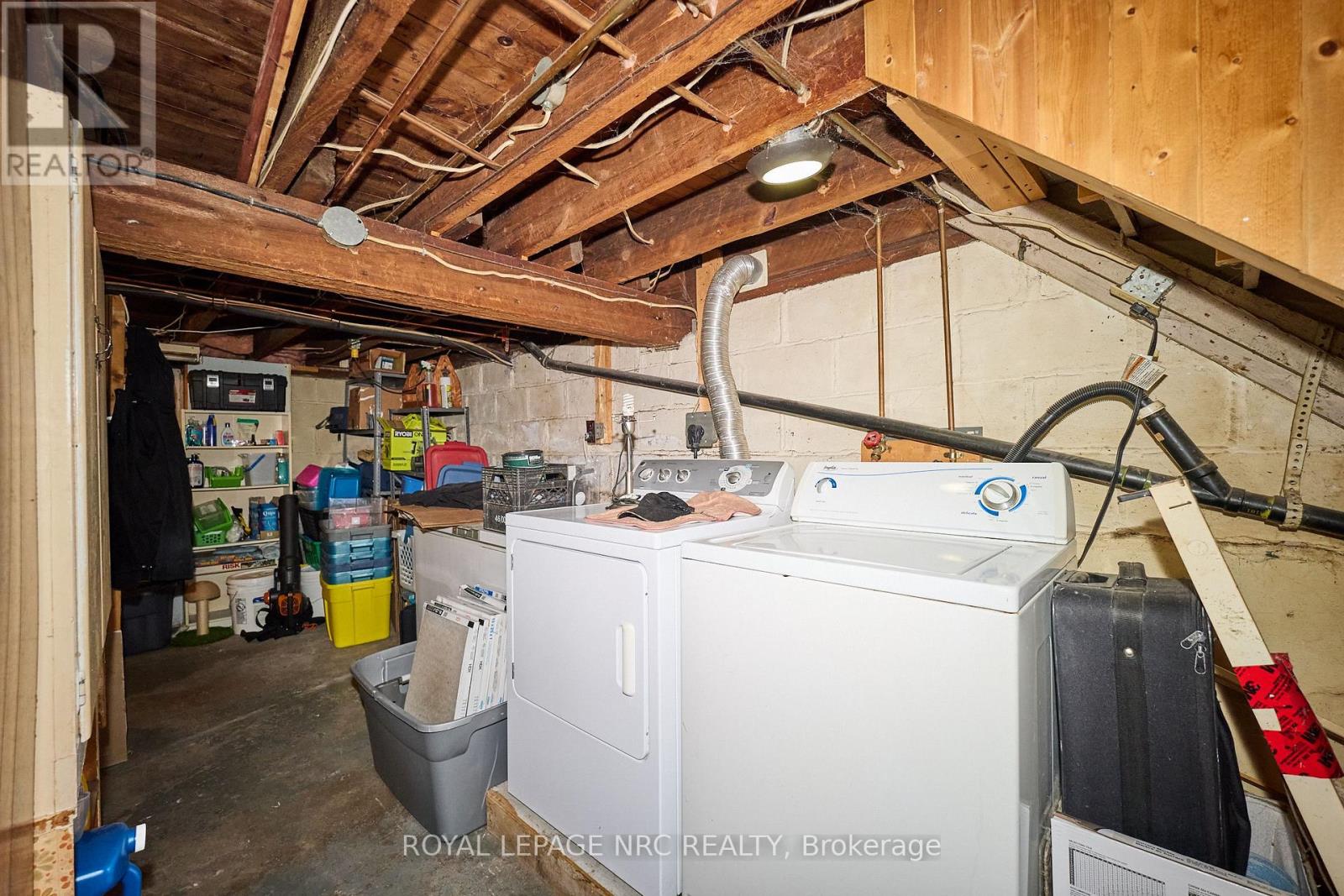 71 Dufferin Street Property Photo 16