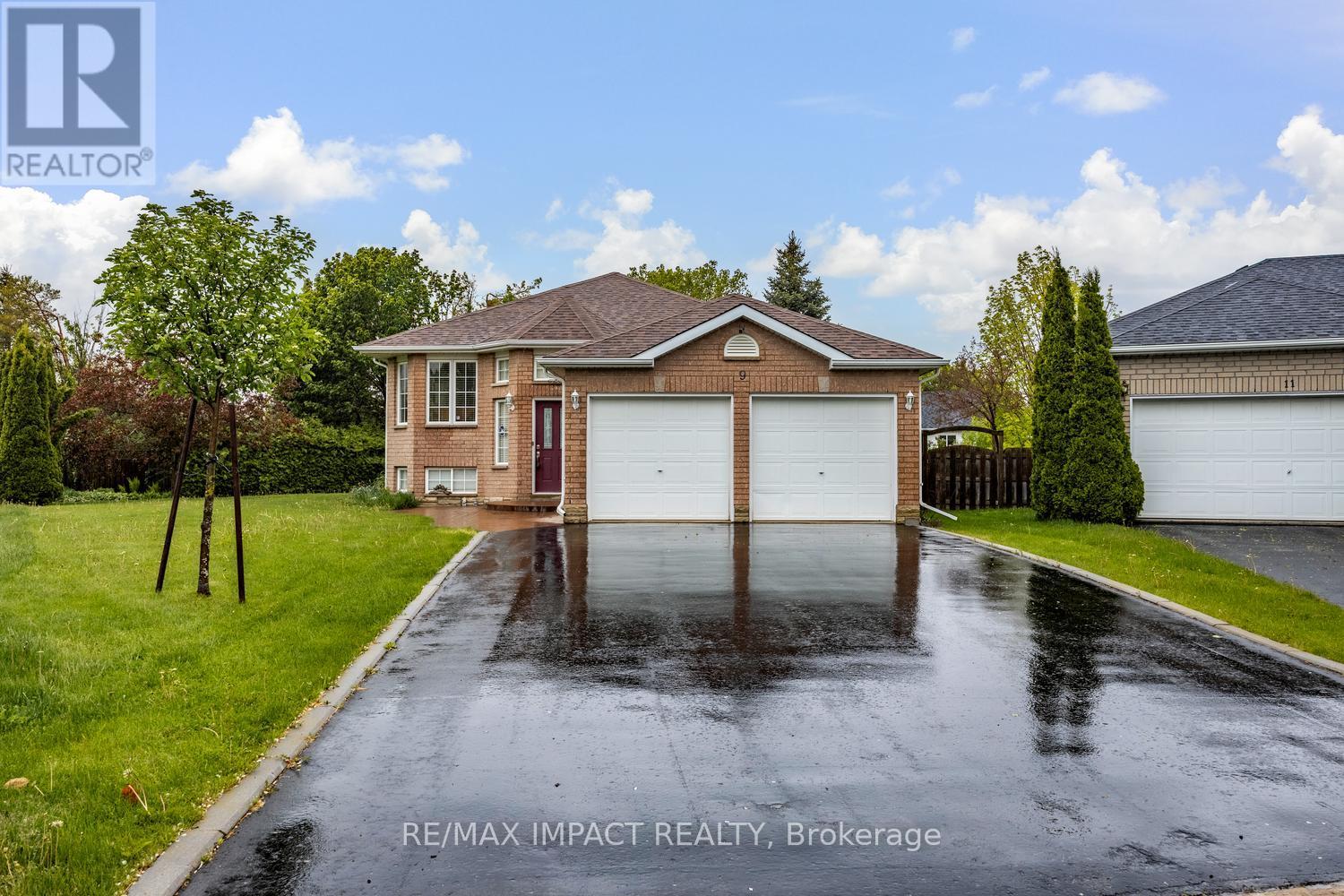 9 SAMUEL PLACE Property Photo 1