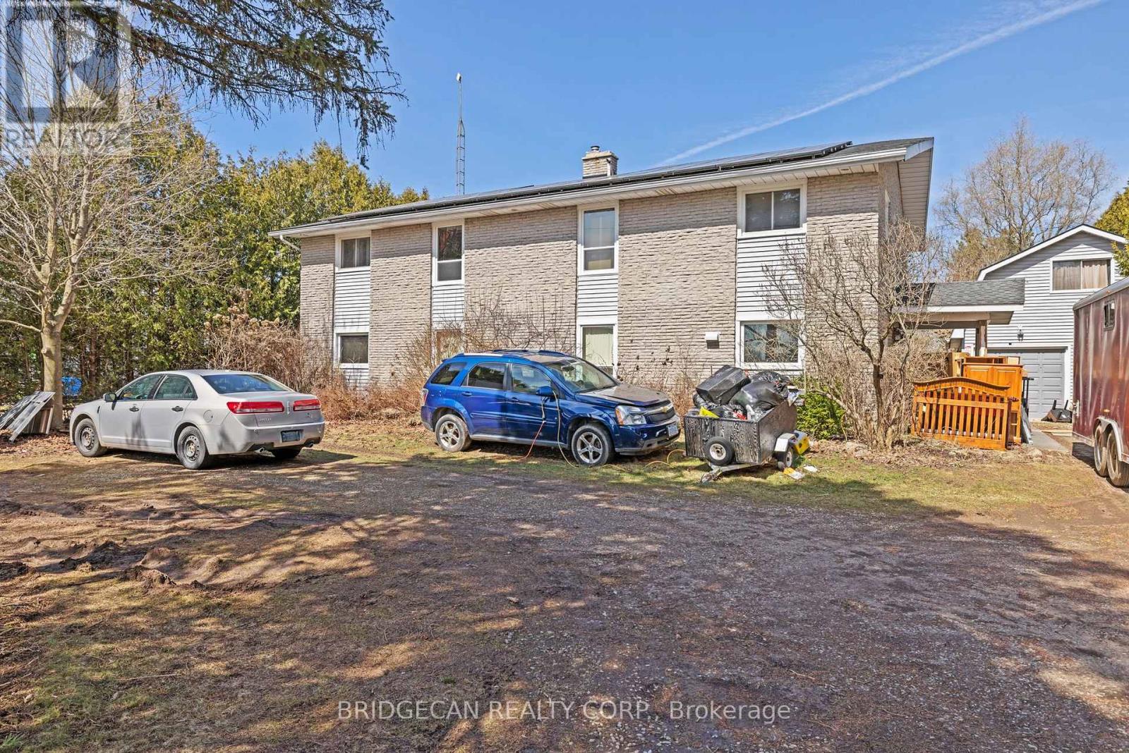 827 6TH CONCESSION ROAD W Property Photo 1