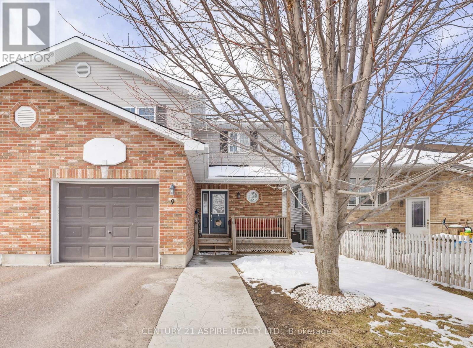 9 Verona Drive Property Photo 1