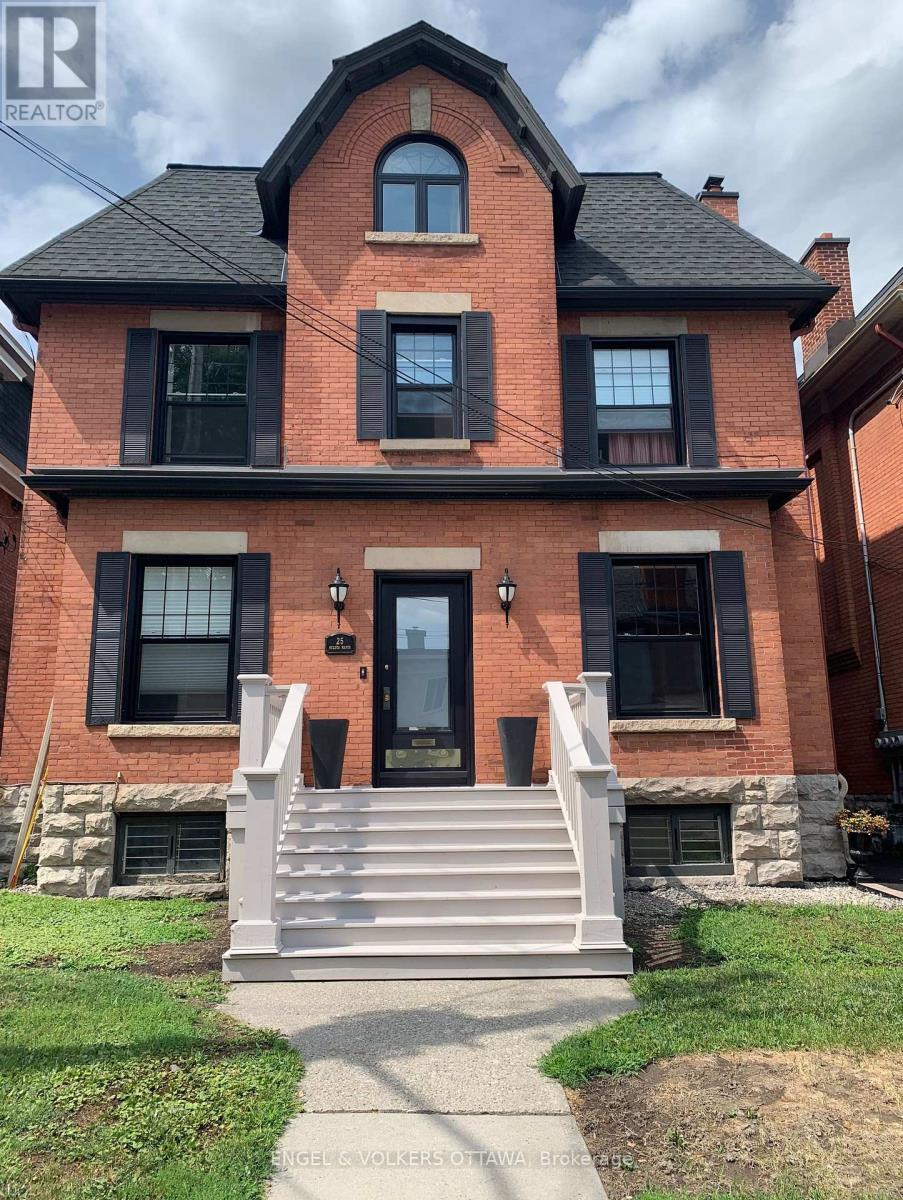 25 MCLEOD STREET Property Photo 1