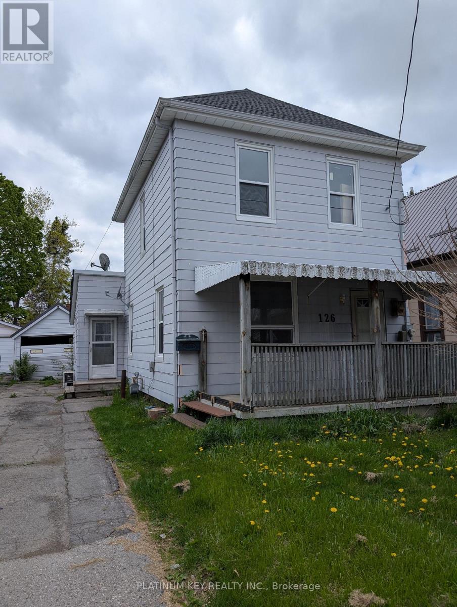 126 MANITOBA STREET Property Photo 1
