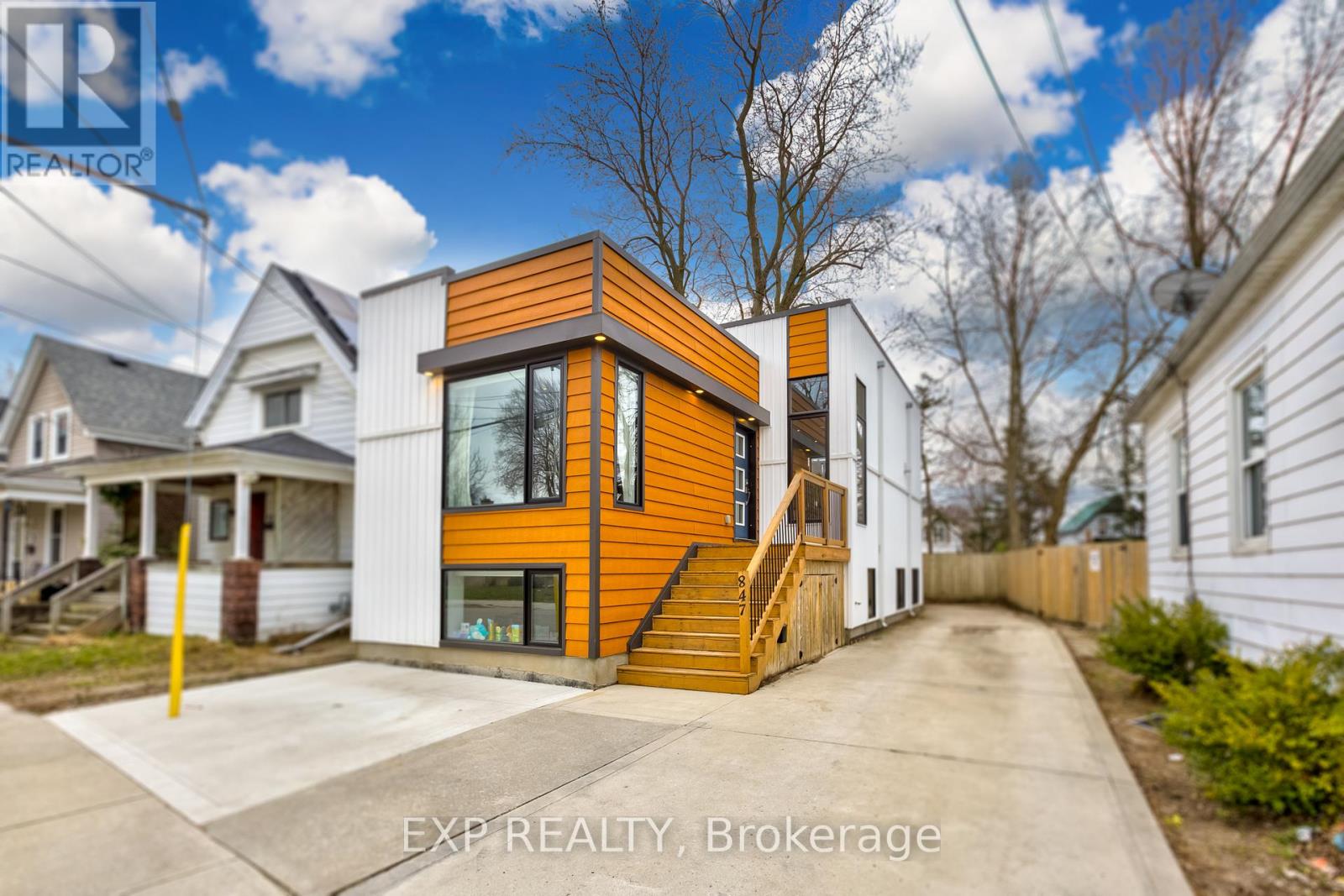 847 STEDWELL STREET Property Photo 1