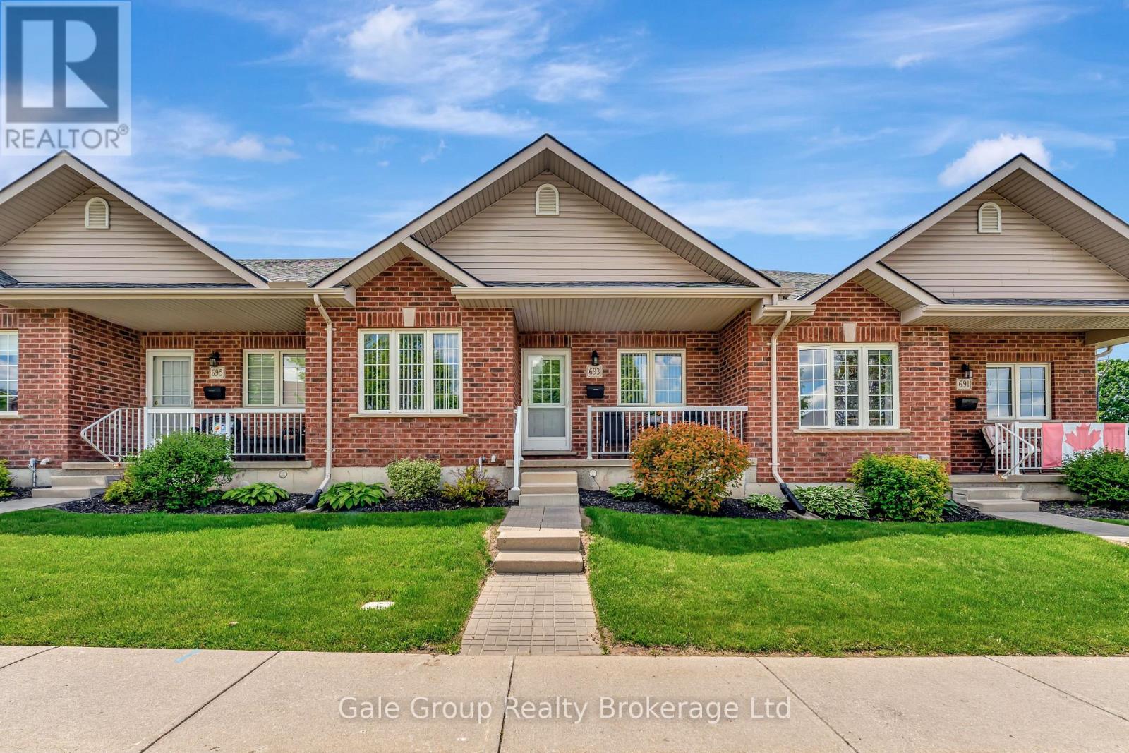 693 Southwood Way Property Photo 1