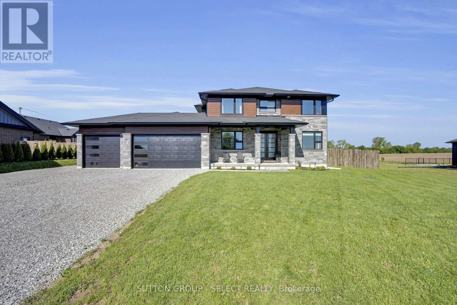 11197 Springwater Road Property Photo 1