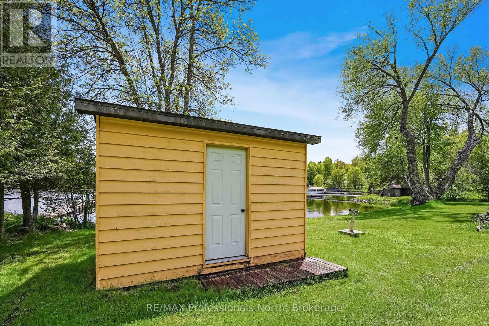 4696 County Road 21 Property Photo 40