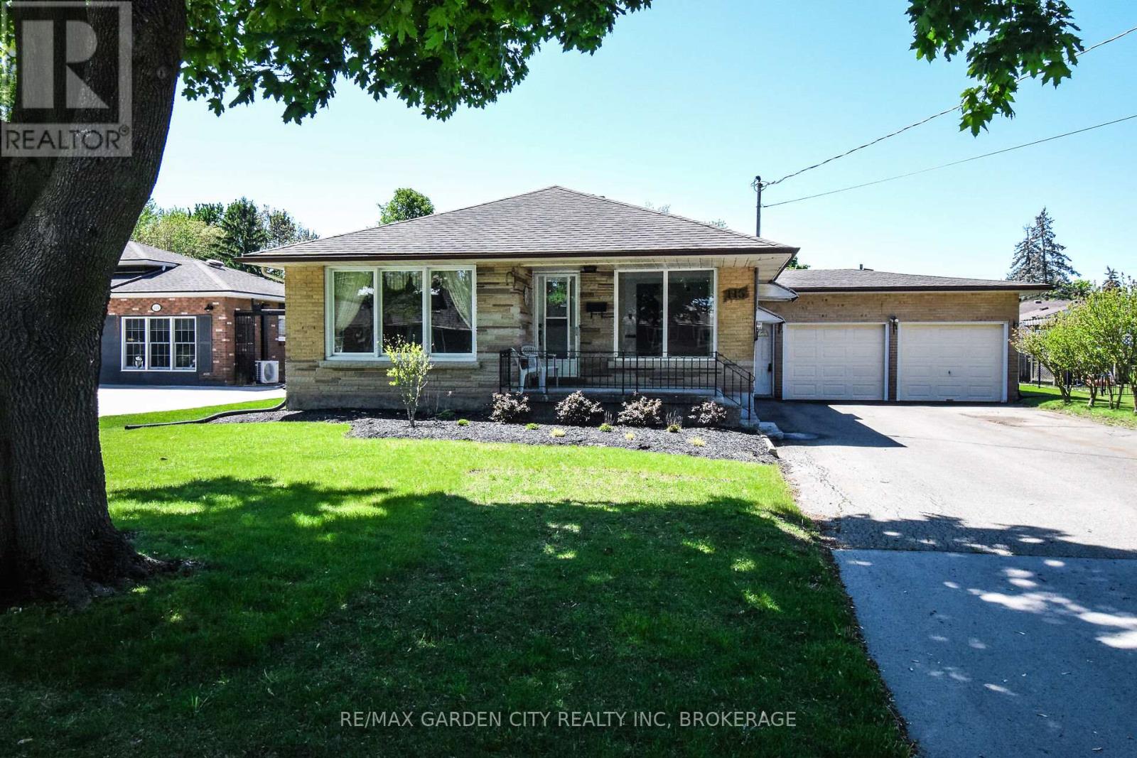 115 Larraine Street Property Photo 1