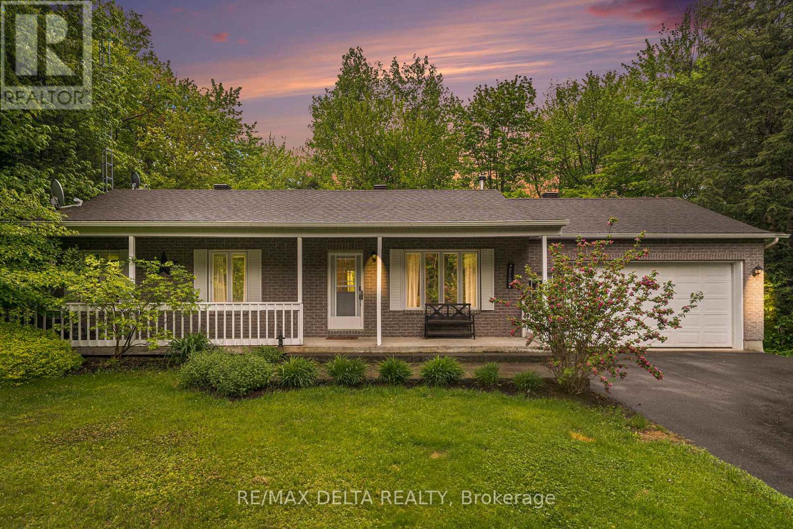 176 CON 5 PLANTAGENET ROAD Property Photo 1