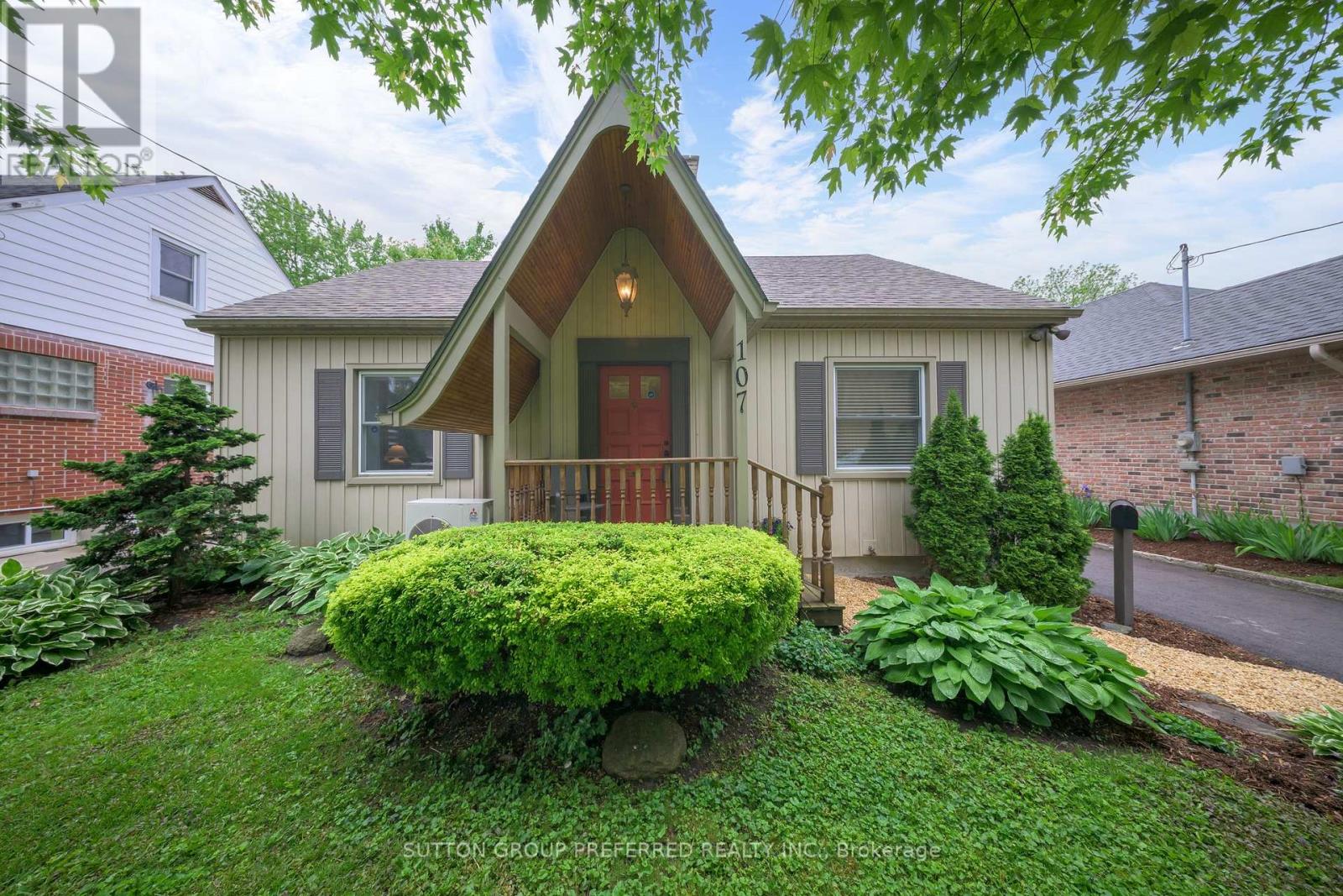 107 Devonshire Avenue Property Photo 1
