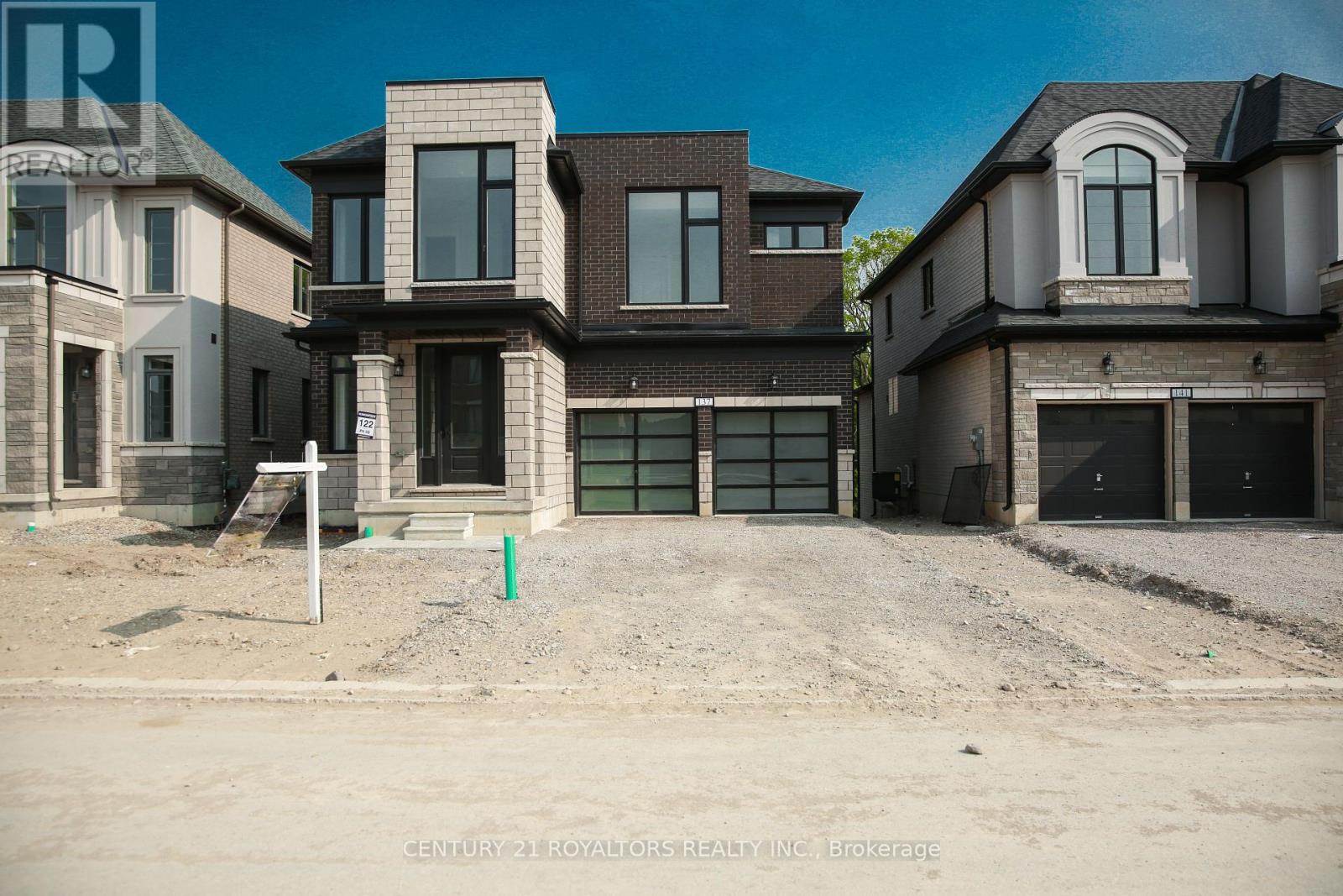 137 HARWOOD AVENUE Property Photo 1