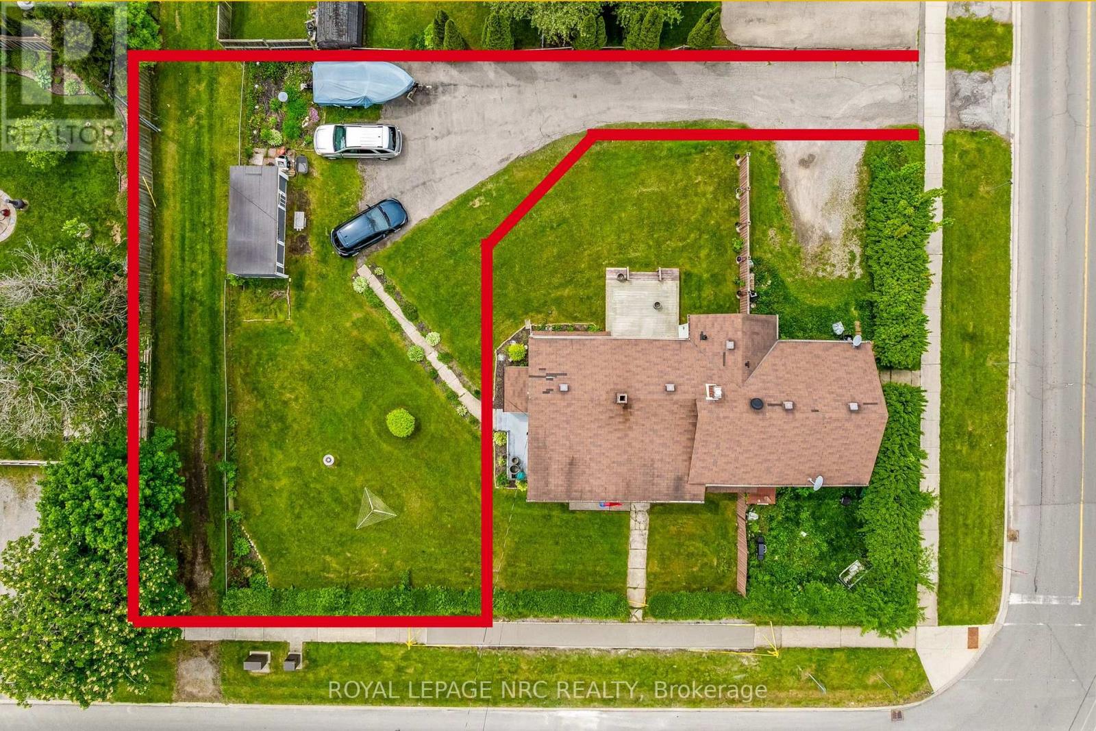 201-B PHIPPS STREET Property Photo 1