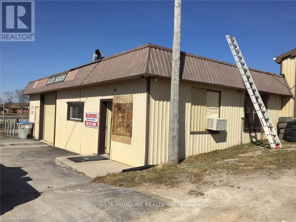 5612 James Street Property Photo 6