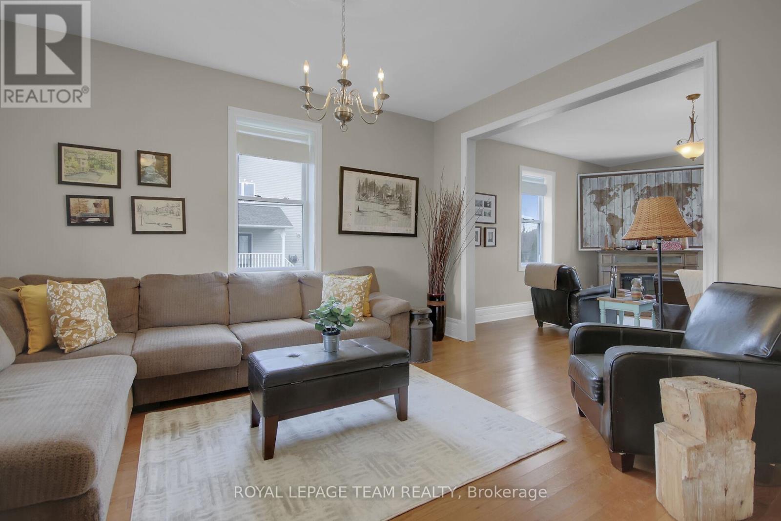 1456 Meadow Drive Property Photo 8