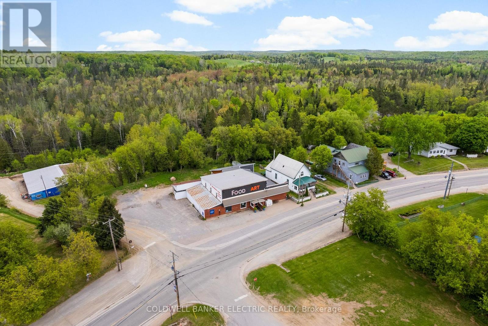 5480 Highway 620 Property Photo 1