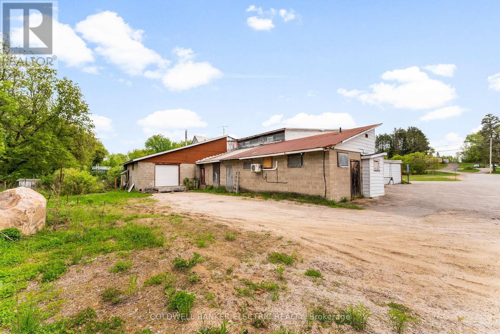 5480 Highway 620 Property Photo 47