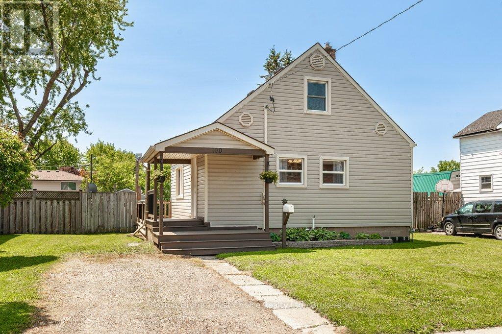 109 Norfolk Street Property Photo 1