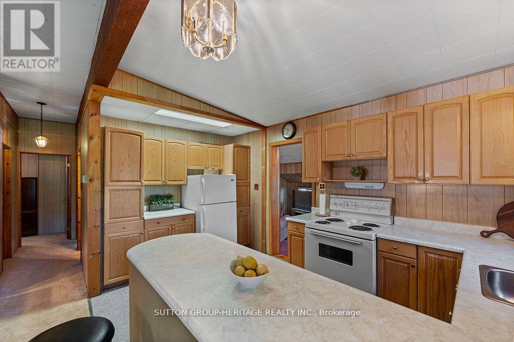142 Cedar Shores Drive Property Photo 12