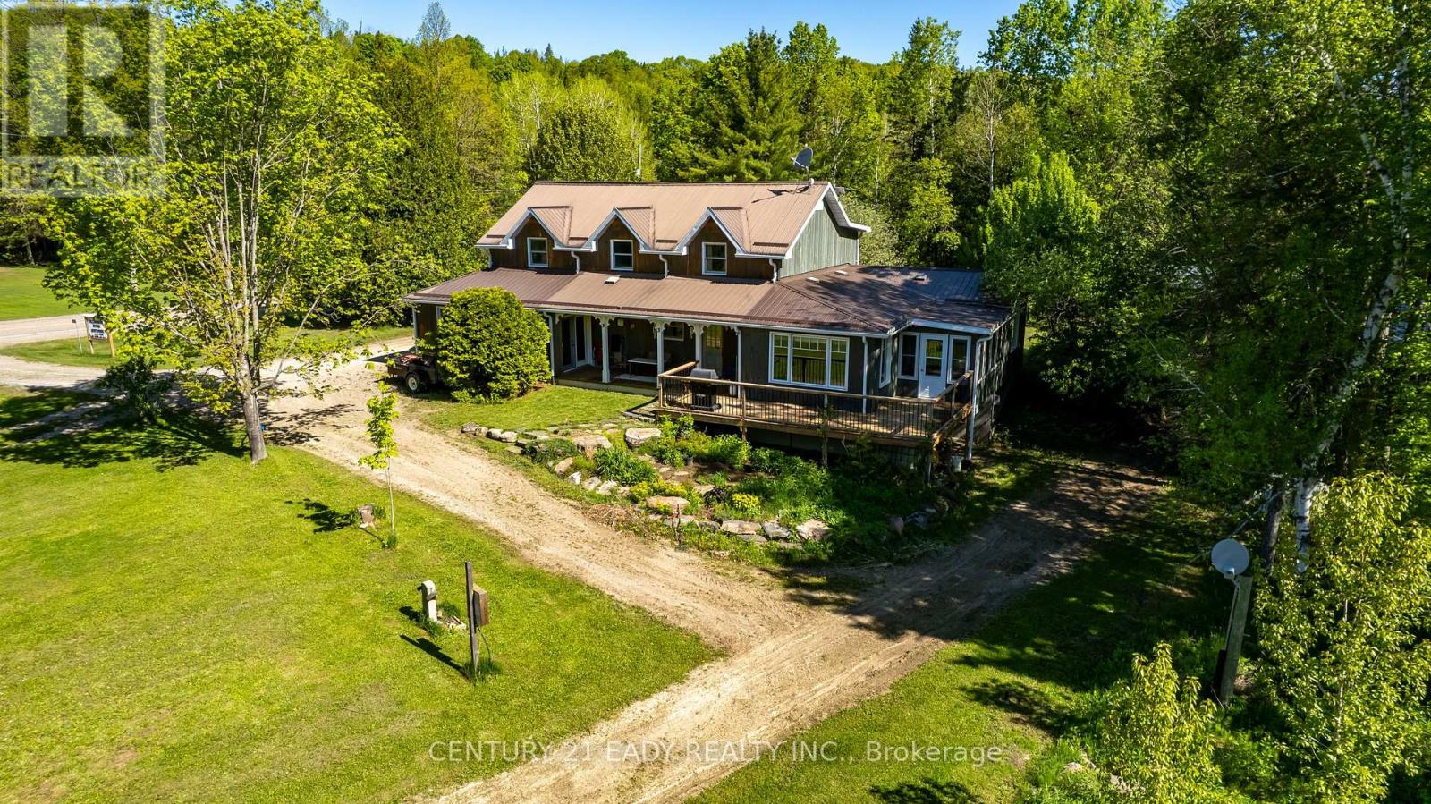 1648 Whelan Road Property Photo 1