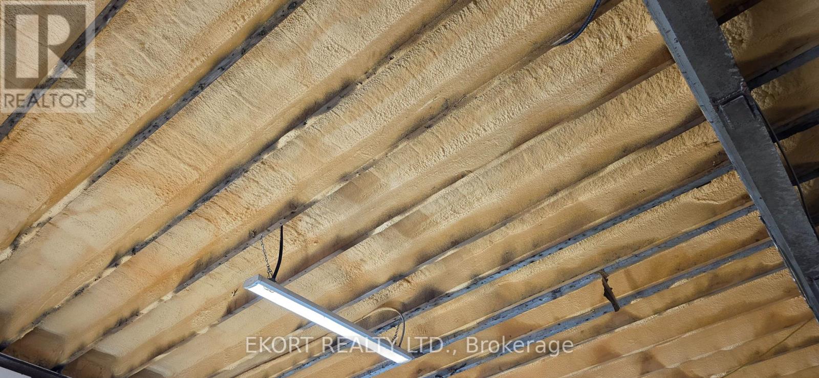 100 Everett Street Property Photo 18