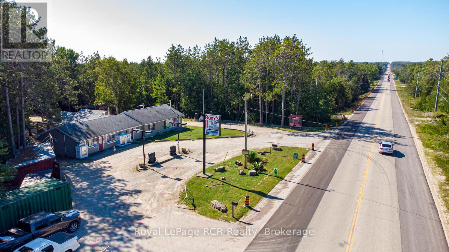 6313 Highway 6 Property Photo 20