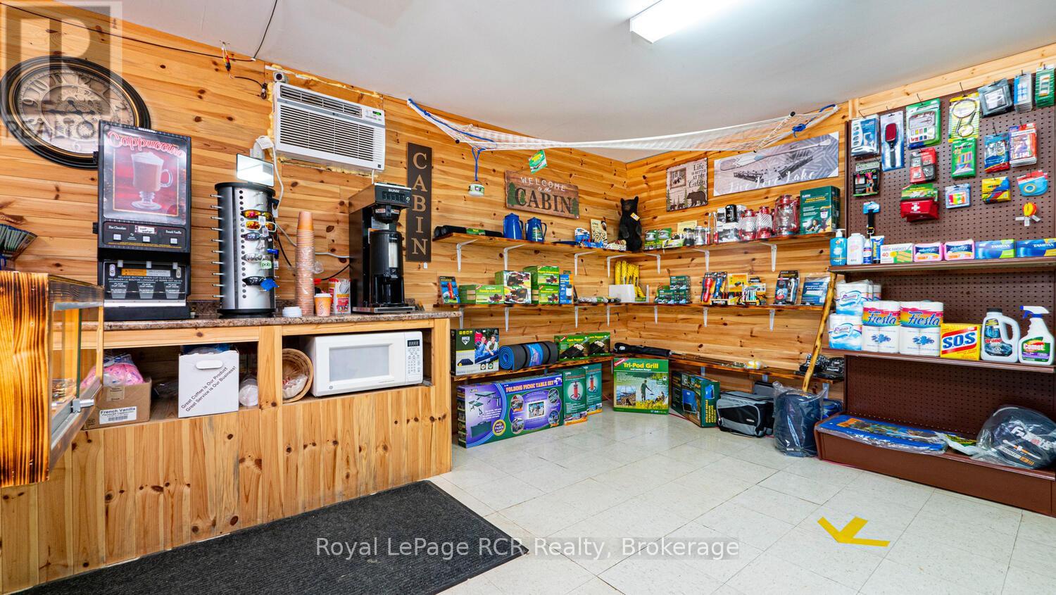 6313 Highway 6 Property Photo 37