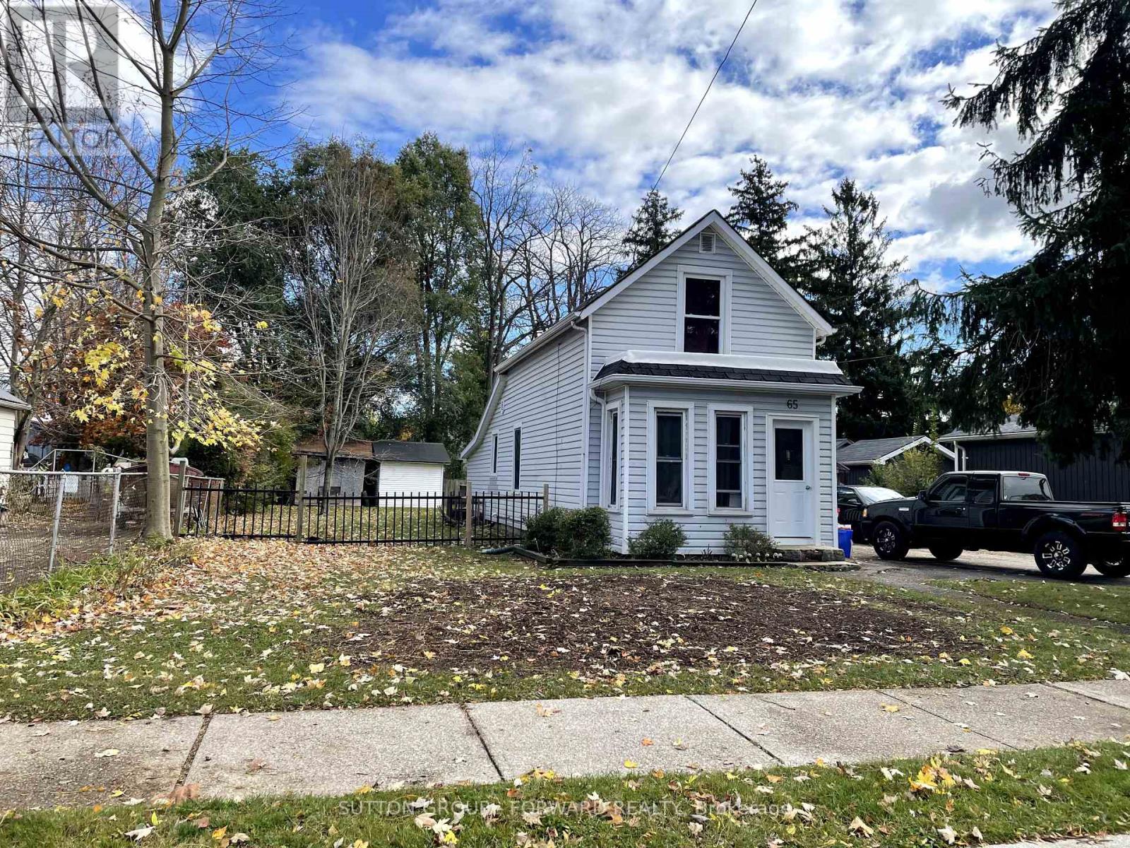 65 MYRTLE STREET Property Photo 1