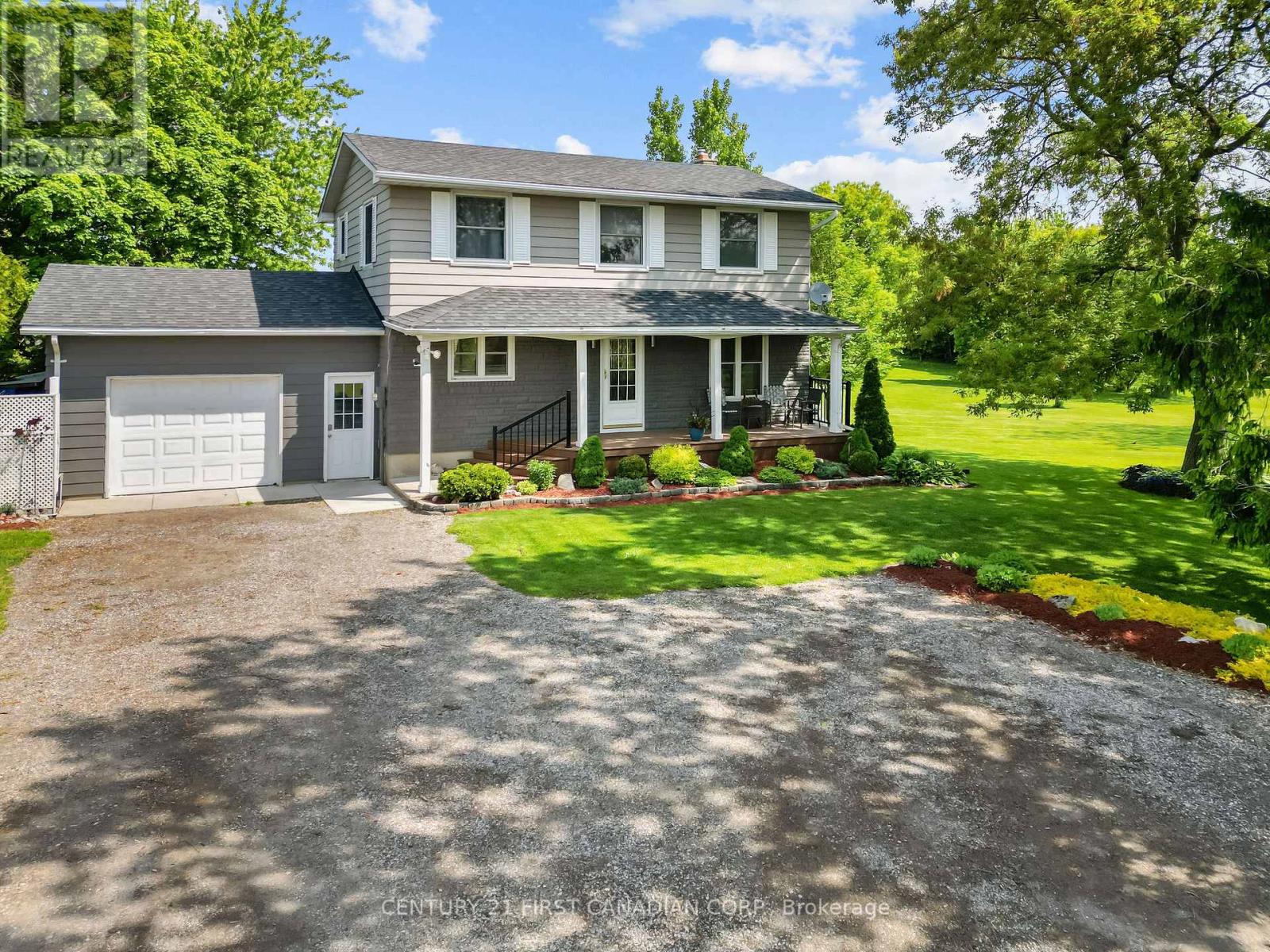13972 Elginfield Road Property Photo 1